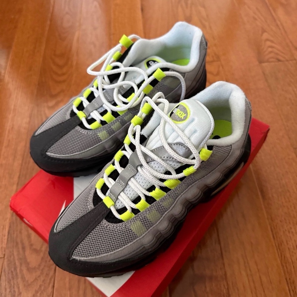 NIKE AIR MAX 95 'NEON'